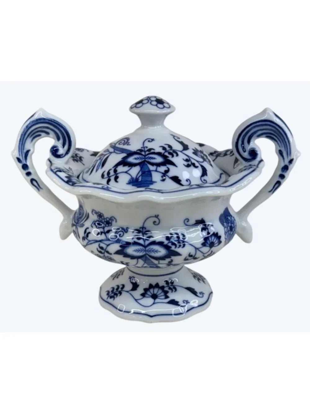 Blue Danube Porcelain Blue Onion Pedestal Mayonnaise Jar